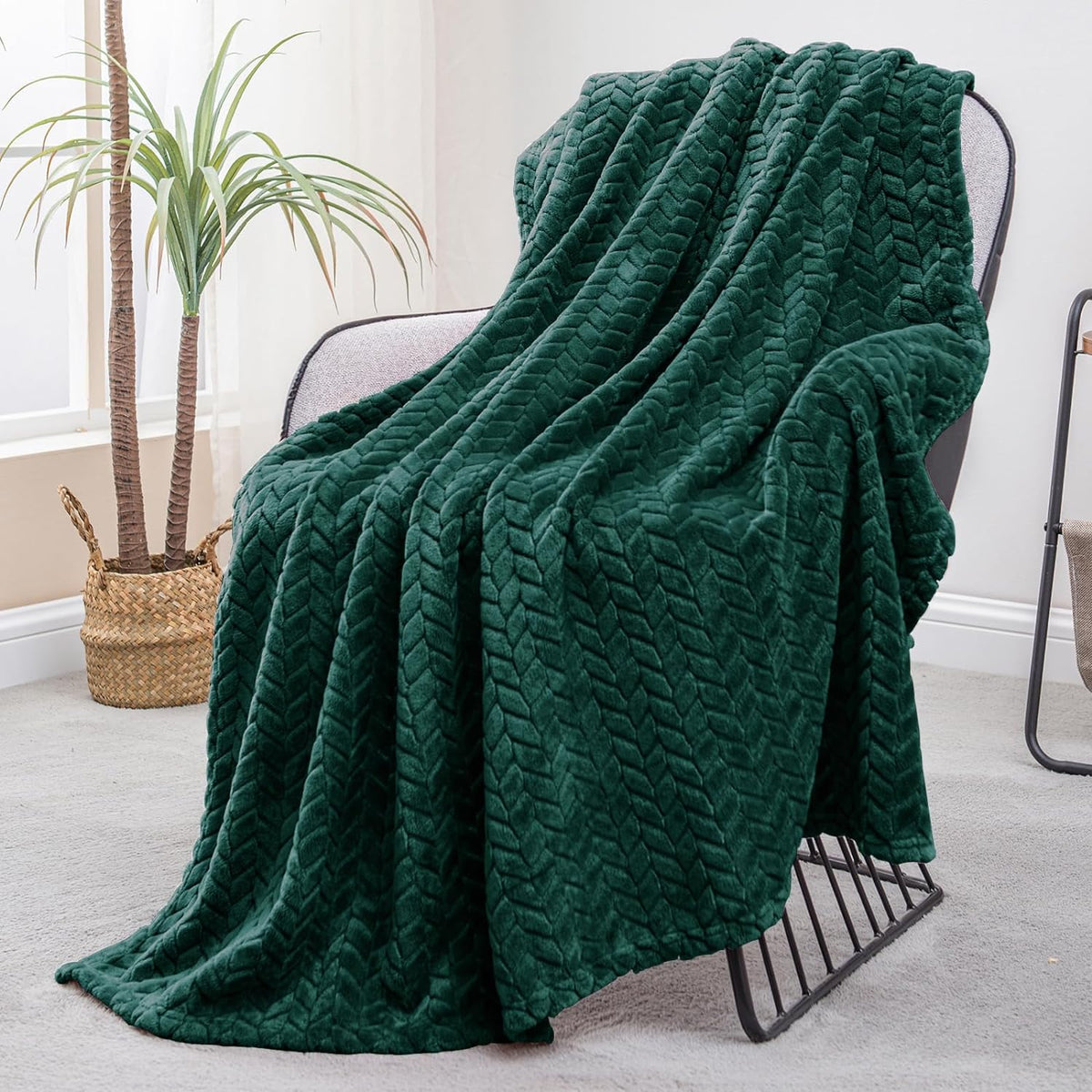 Ultra Soft & Cozy Fleece Blanket - green
