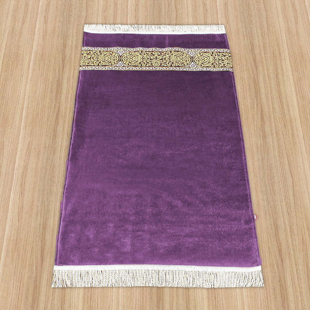Luxury Top Boarder Velvet Prayer Mat