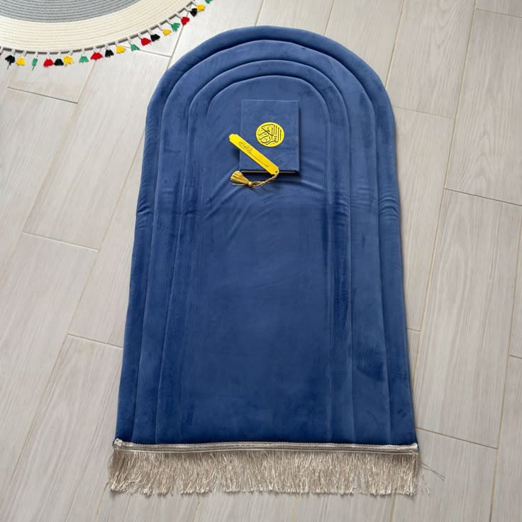 Luxury Anti-Slip Velvet Prayer Mat - Blue