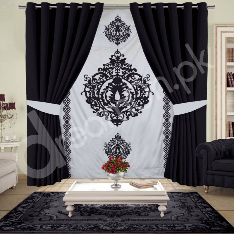 Black/Off White Blind And Curtains Set - 302