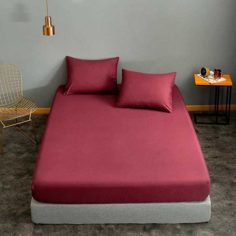 Dyed Cotton Fitted Sheet With Pillow Covers- Maroon